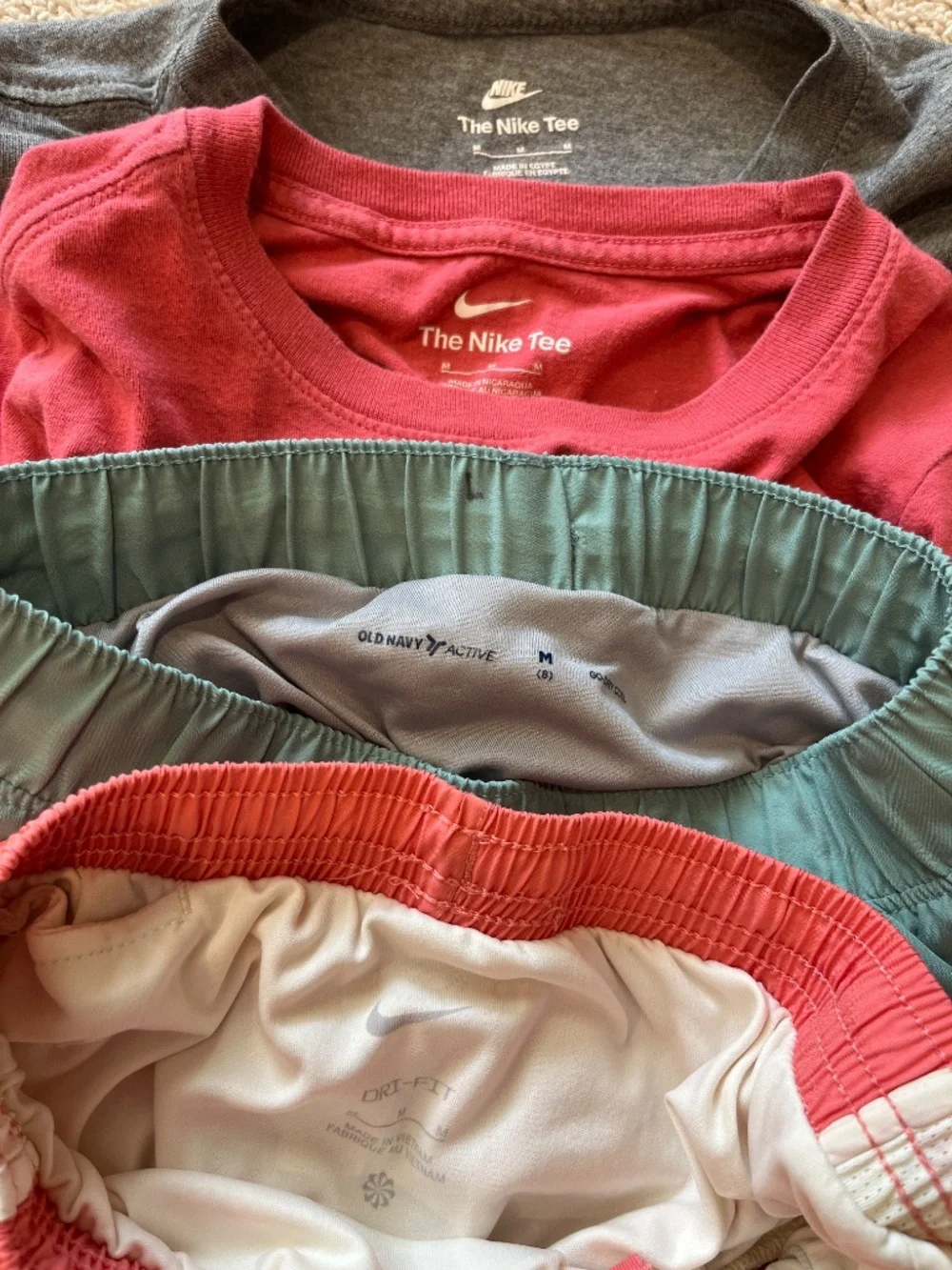 Nike tshirts and shorts girl size medium 8 - Picture 3 of 3